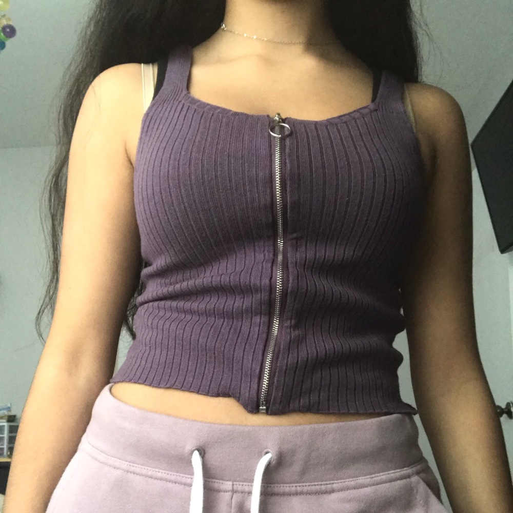 Purple tank top with adjustable zipper